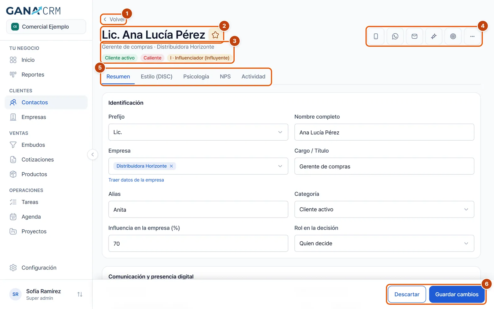 Ficha de un contacto con la cabecera, los atajos, las pestañas y la barra de guardado